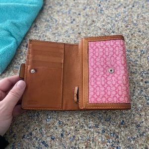 Coach wallet